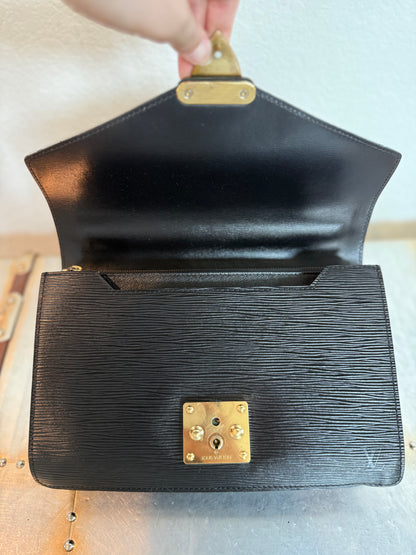 Pre-owned Authentic Louis Vuitton Concorde Epi Handbag