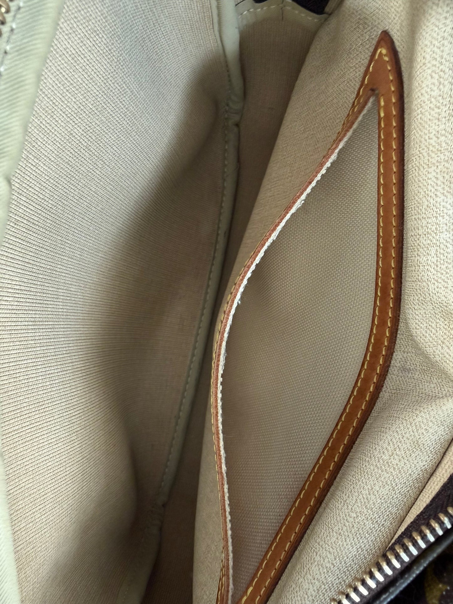 Pre-owned Authentic Louis Vuitton Reporter PM Monogram Shoulder / Crossbody Bag