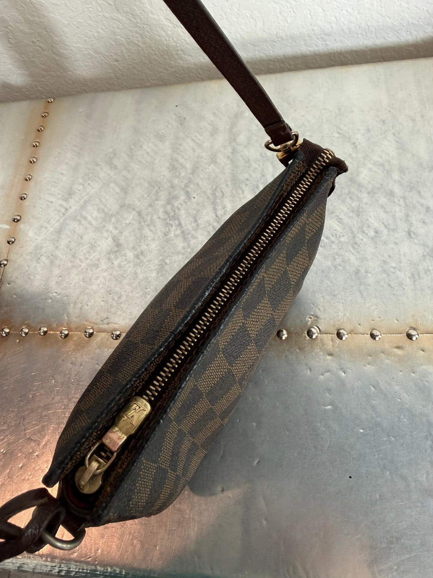 Pre-owned Authentic Louis Vuitton Damier Ebene Trousse Pochette Handbag