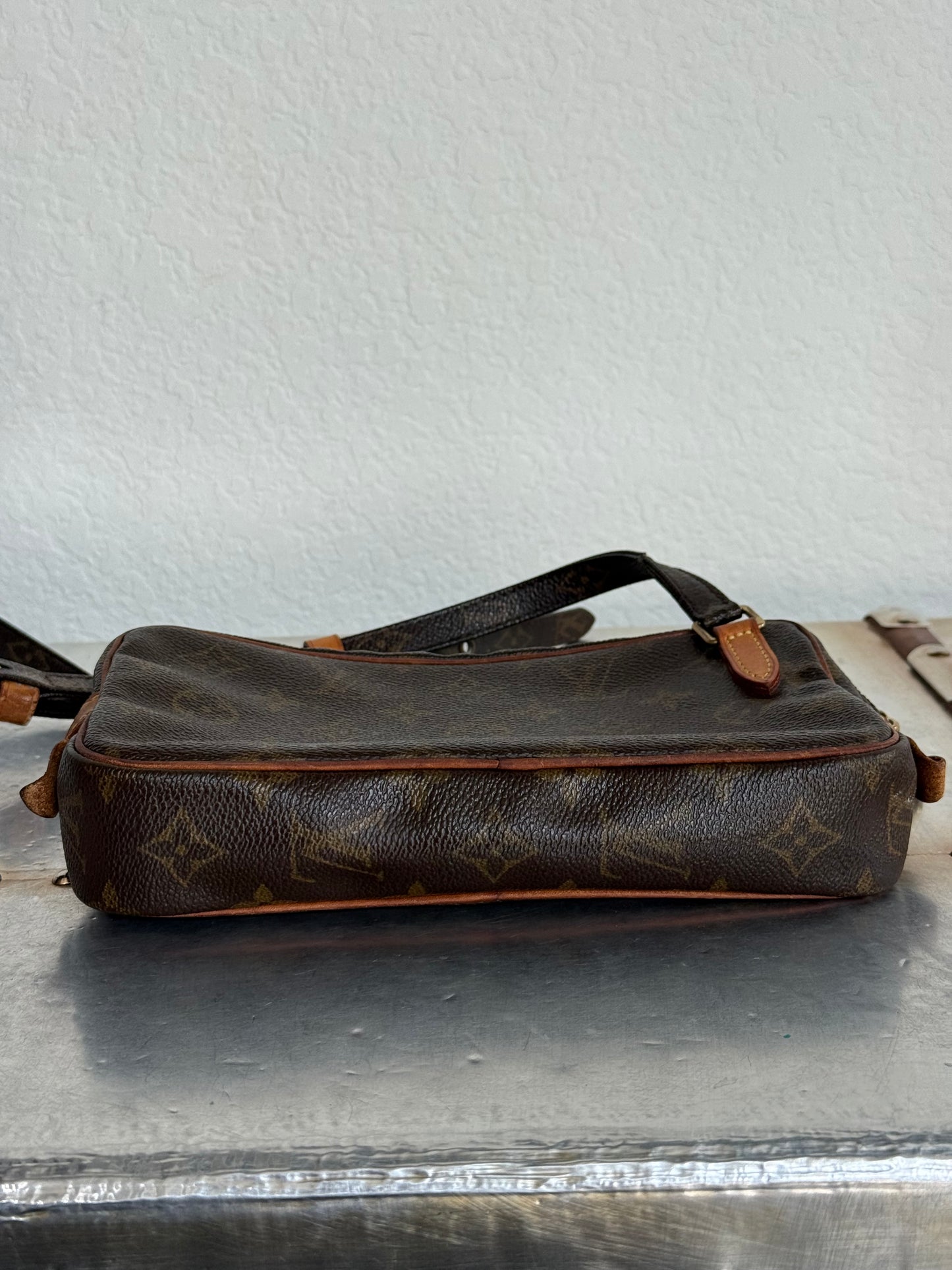 Pre-owned Authentic Louis Vuitton Marly Bandouliere Monogram Crossbody Bag