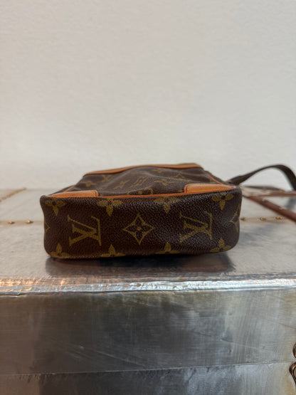 Pre-owned Authentic Louis Vuitton Danube Monogram Crossbody Bag