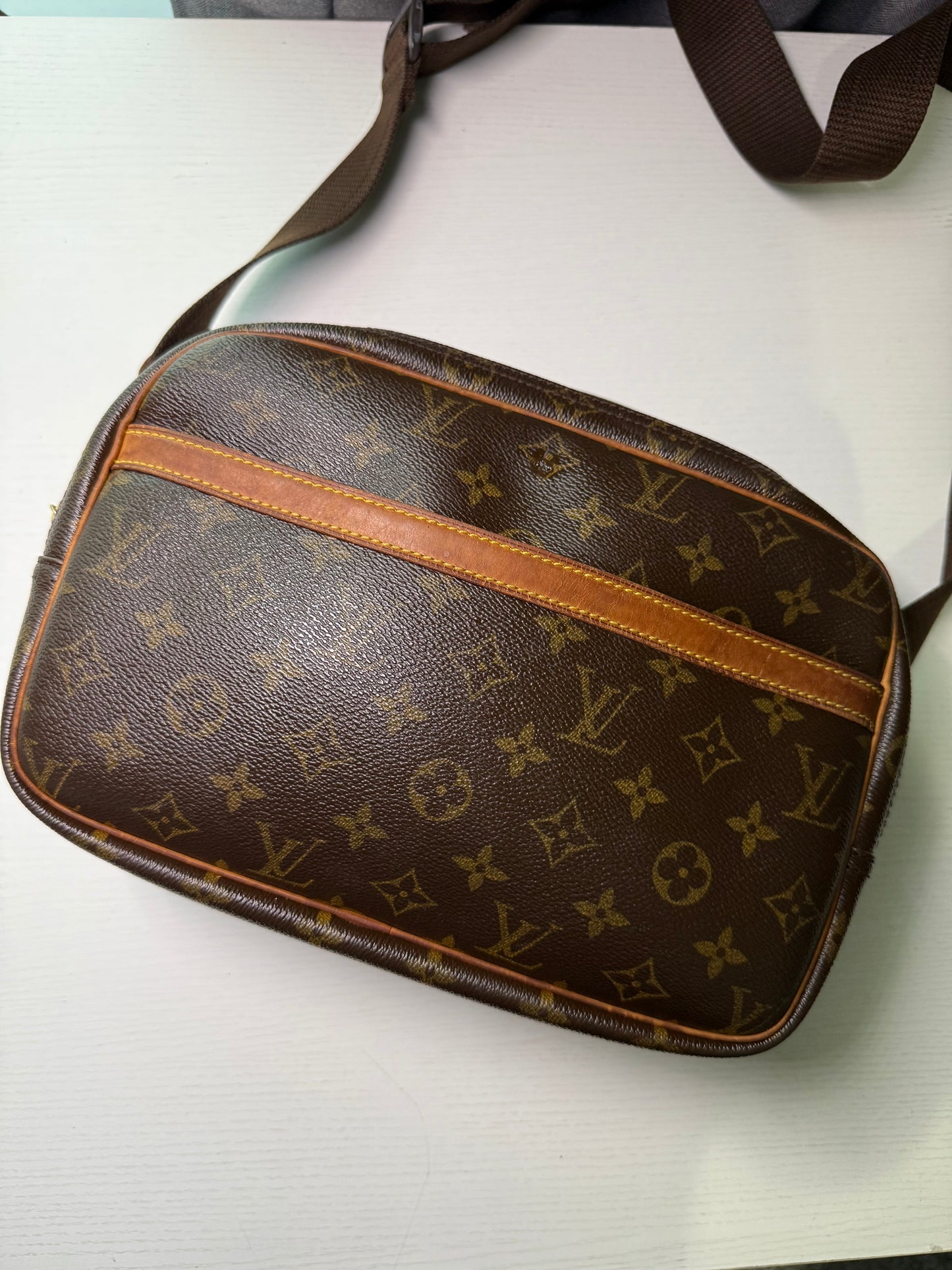 Pre-owned Authentic Louis Vuitton Reporter PM Monogram Shoulder / Crossbody Bag