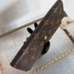 Pre-owned Authentic Louis Vuitton Portefeuille  International Monogram Wallet