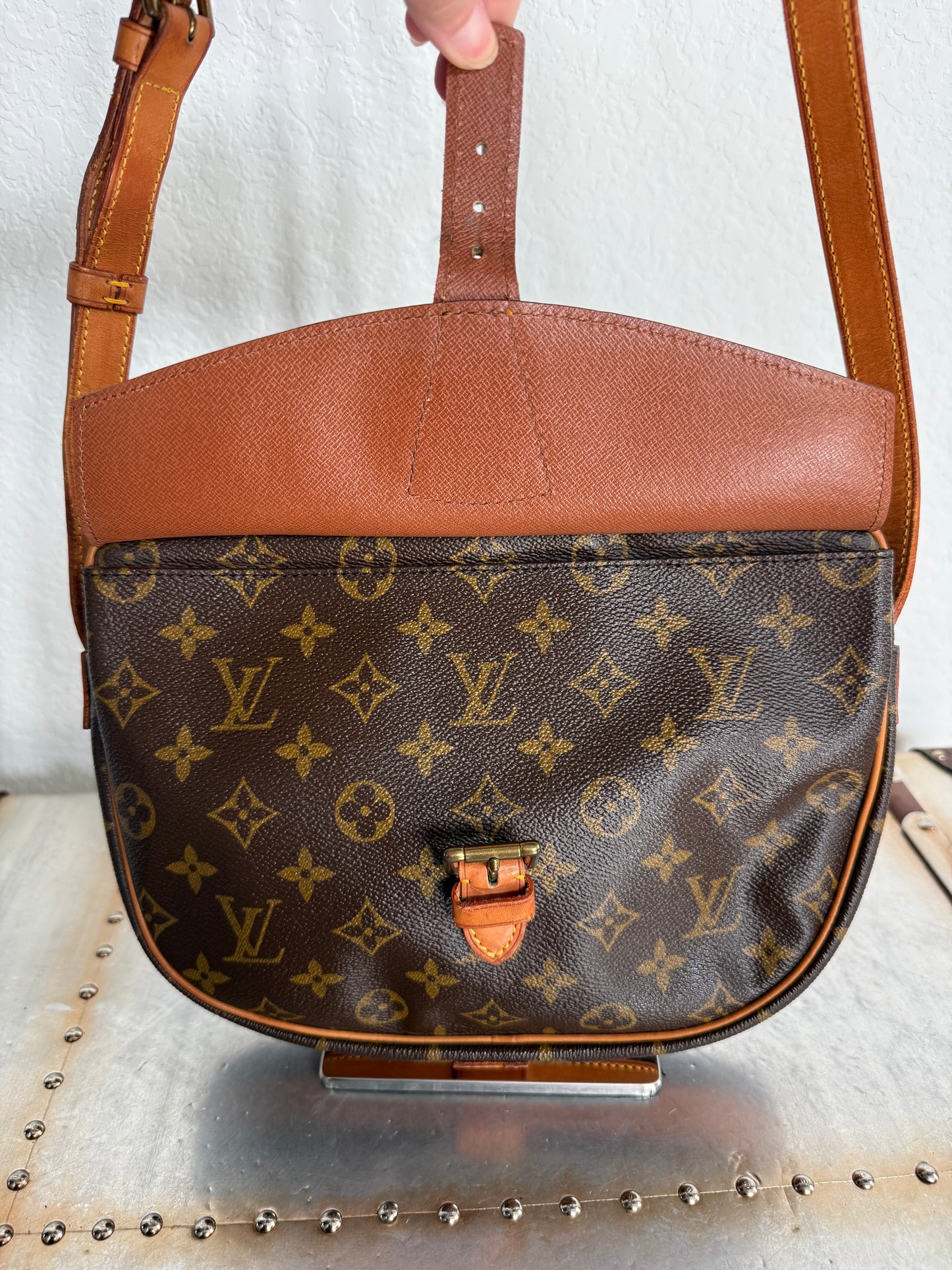 Pre-owned Authentic Louis Vuitton Jeune Fille GM Monogram Crossbody Bag