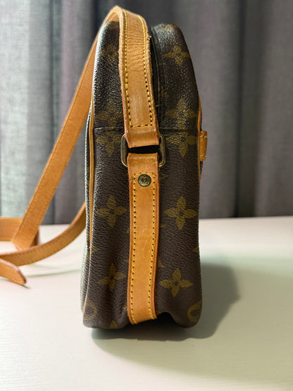 Pre-owned Authentic Louis Vuitton Senlis Monogram Crossbody /Shoulder Bag
