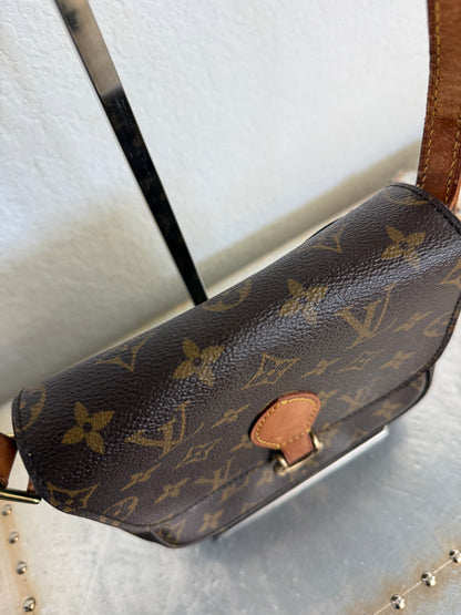 Pre-owned Authentic Louis Vuitton Saint Cloud PM Monogram Crossbody Bag