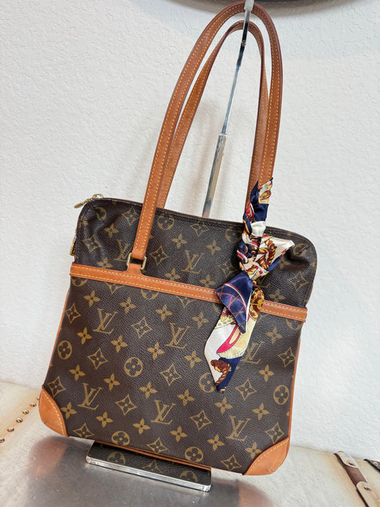 Pre-owned Authentic Louis Vuitton Sac Coussin GM Monogram Shoulder Bag