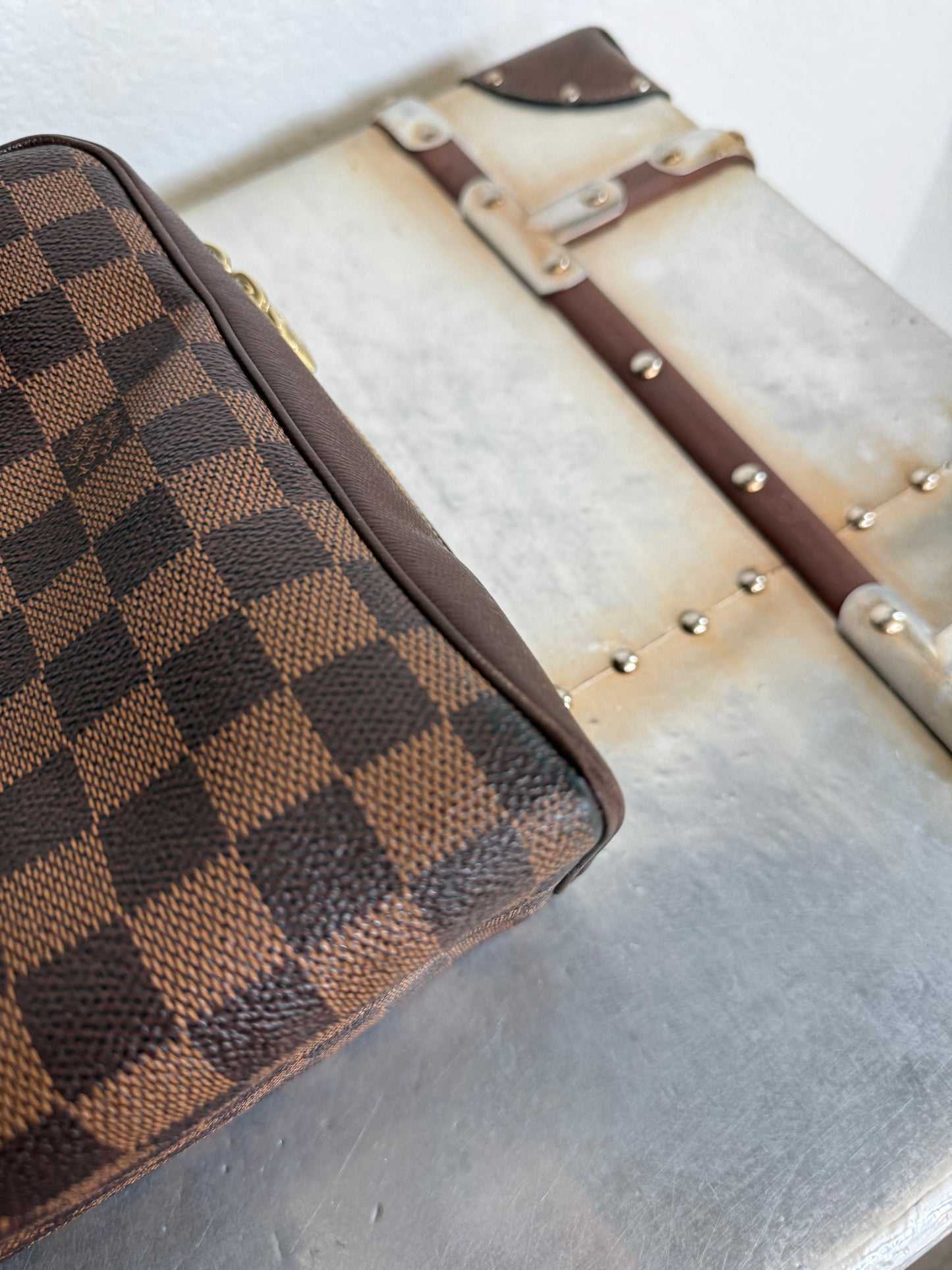 Pre-owned Authentic Louis Vuitton Brera Damier Ebene Handbag