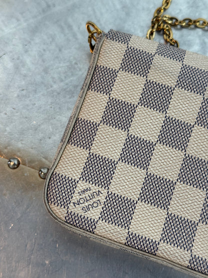 Pre-owned Authentic Louis Vuitton Felicie Pochette Monogram Crossbody Bag