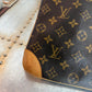 Pre-owned Authentic Louis Vuitton Sac Coussin GM Monogram Shoulder Bag