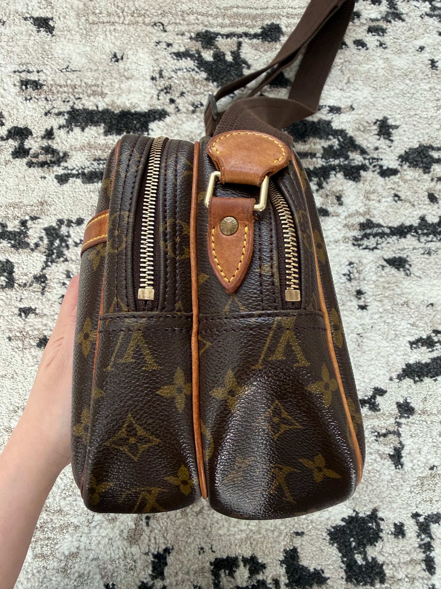 Pre-owned Authentic Louis Vuitton Reporter PM Monogram Shoulder / Crossbody Bag