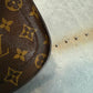 Pre-owned Authentic Louis Vuitton Saint Cloud MM Monogram Shoulder / Crossbody Bag