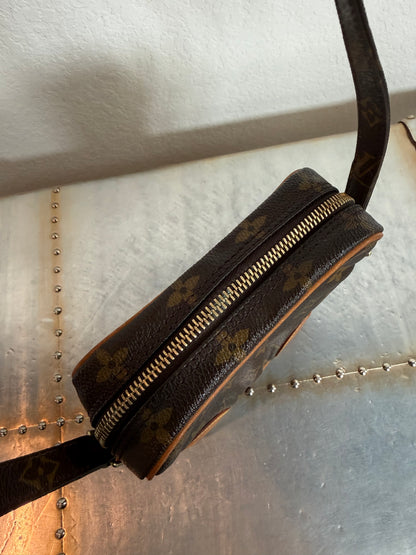 Pre-owned Authentic Louis Vuitton Danube Monogram Crossbody Bag