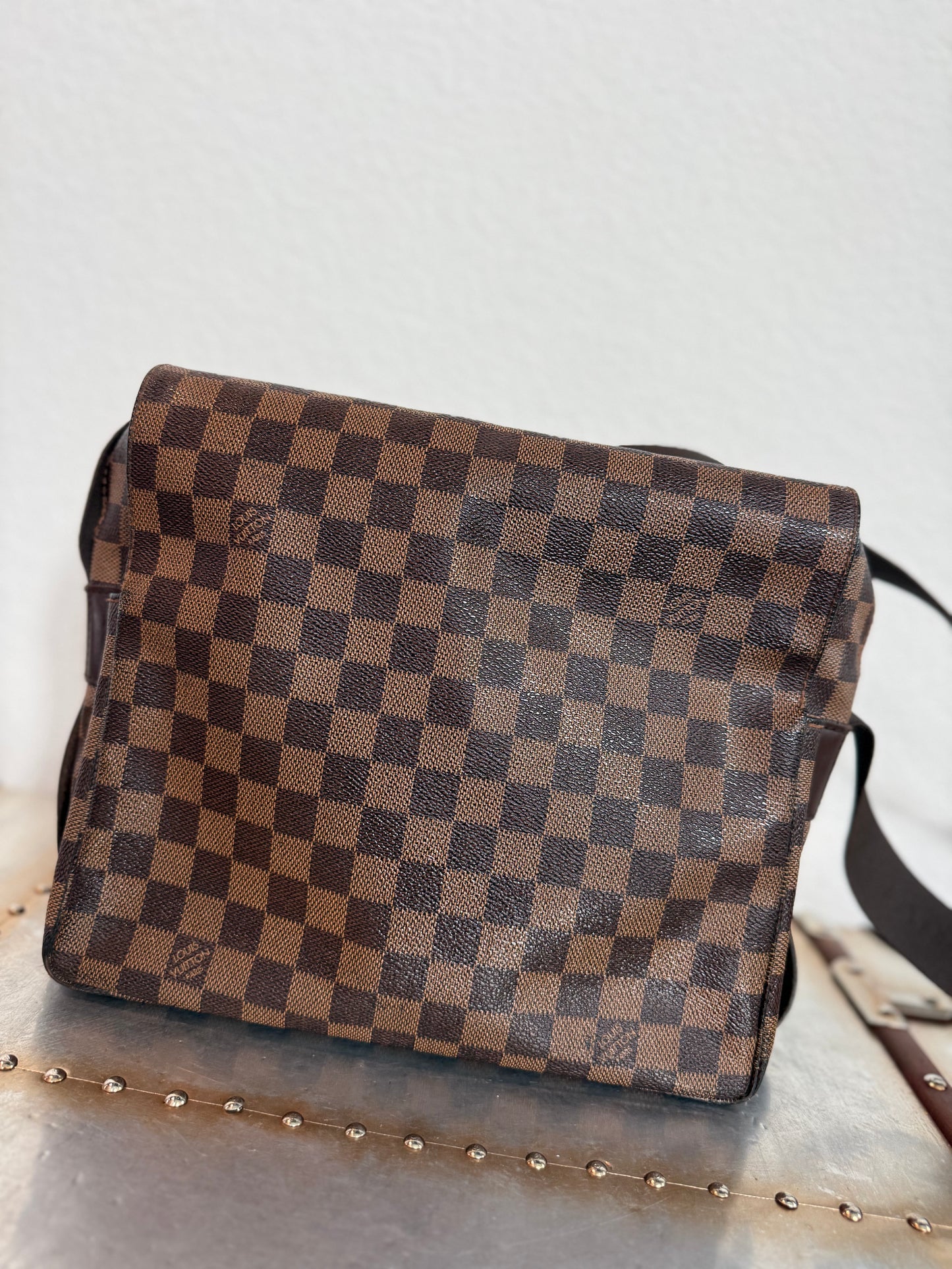 Pre-owned Authentic Louis Vuitton Naviglio Damier Ebene Crossbody Bag