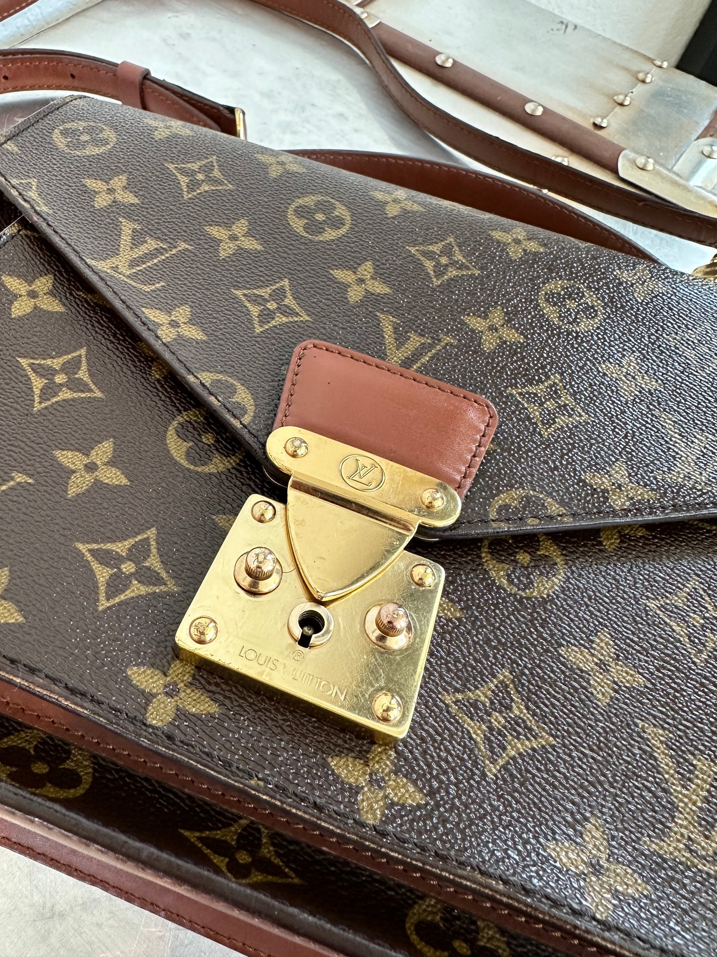 Pre-owned Authentic Louis Vuitton Monceau Monogram Shoulder / Crossbody Bag