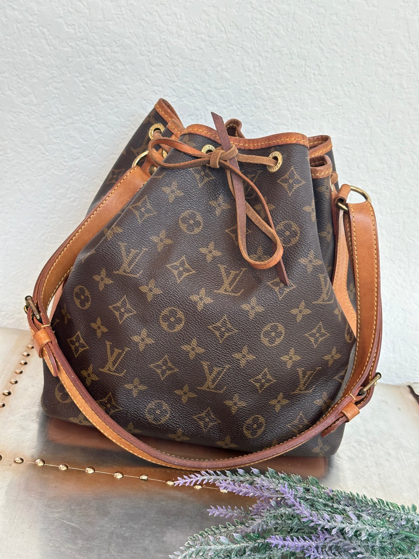 Pre-owned Authentic Louis Vuitton Petite Noe Monogram Shoulder Bag