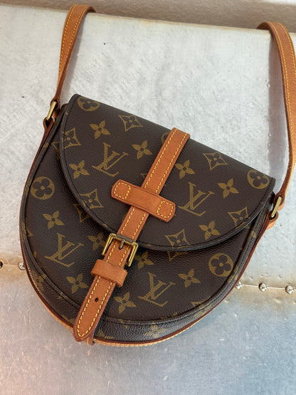 Pre-owned Authentic Louis Vuitton Chantilly PM Monogram Crossbody Bag