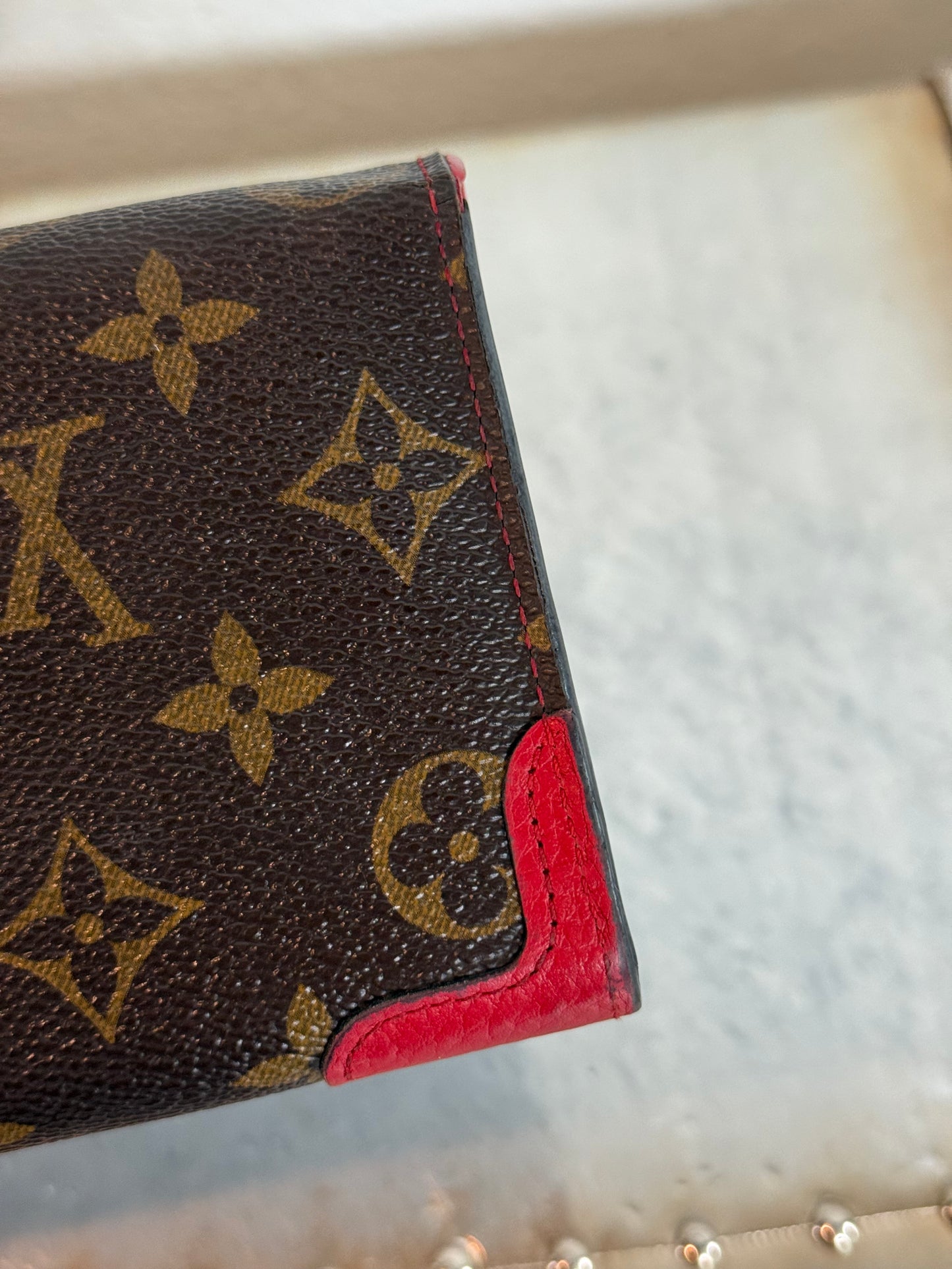 Pre-owned Authentic Louis Vuitton Monogram Sarah Retiro Long Wallet