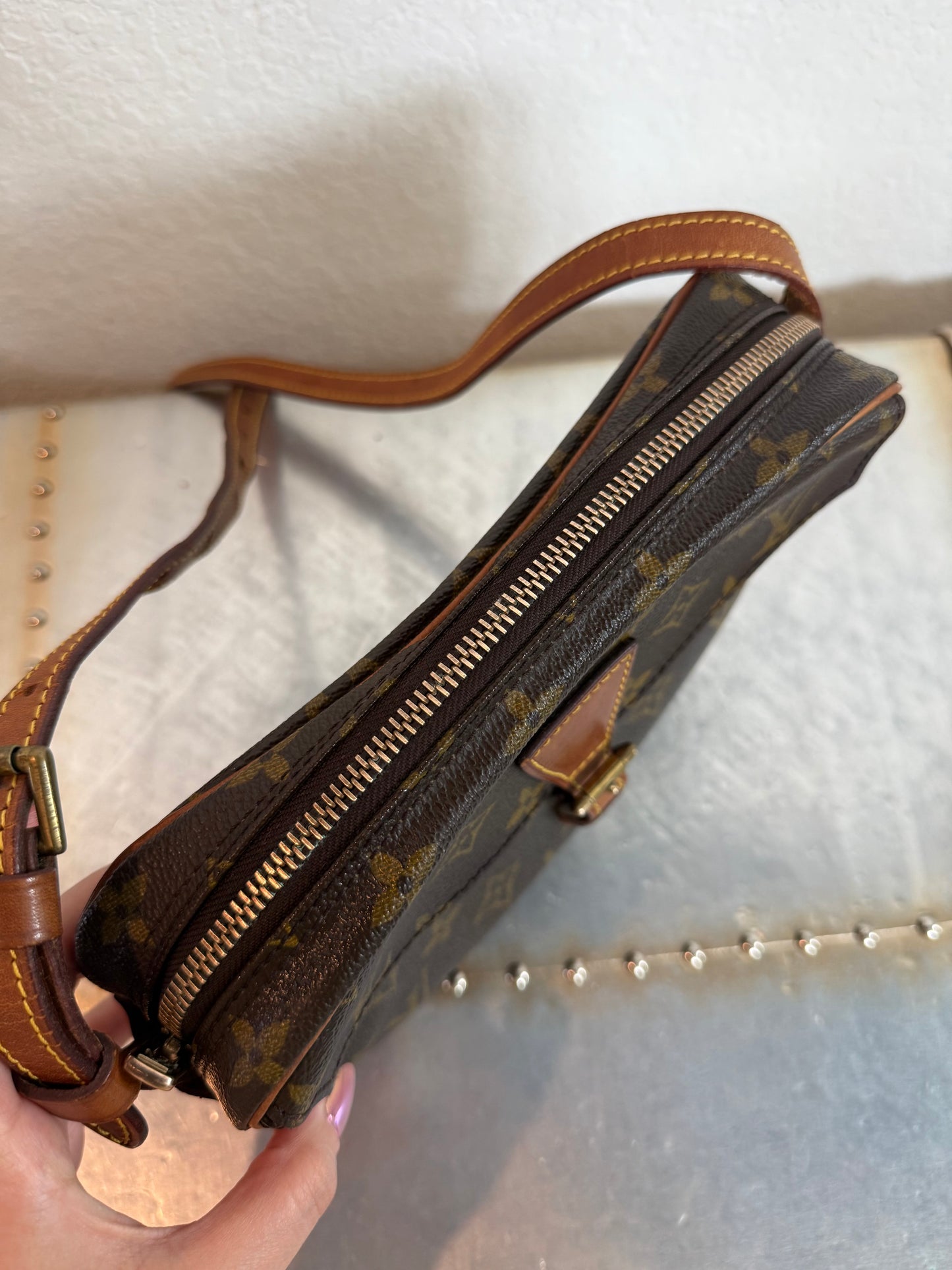 Pre-owned Authentic Louis Vuitton Jeune Fille PM Monogram Crossbody Bag
