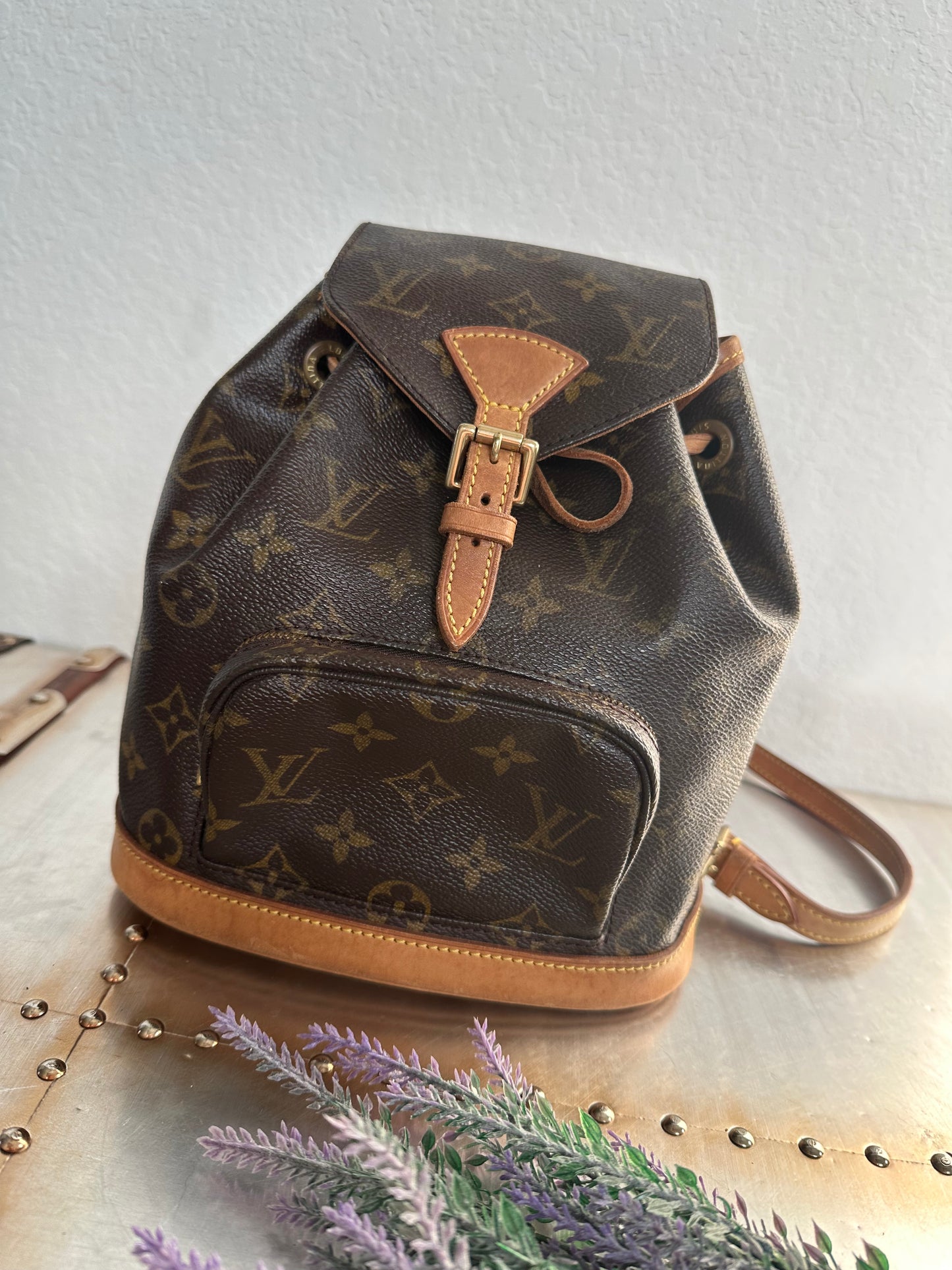 Pre-owned Authentic Louis Vuitton Montsouris Mini Monogram Backpack