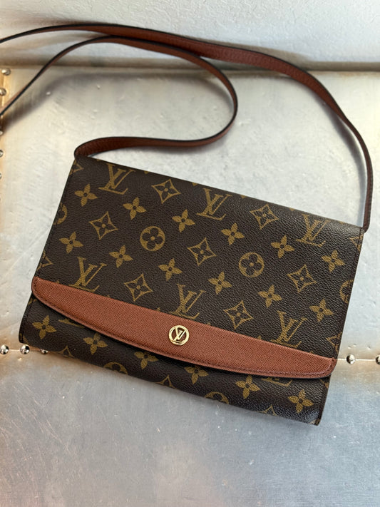 Pre-owned Authentic Louis Vuitton Bordeaux 2-Way Clutch / Shoulder Bag