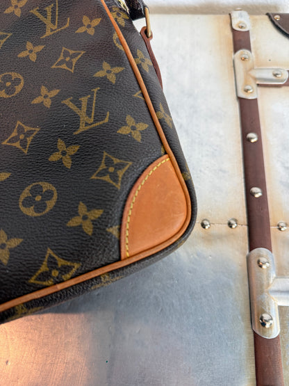 Pre-owned Authentic Louis Vuitton Amazon Monogram Crossbody Bag