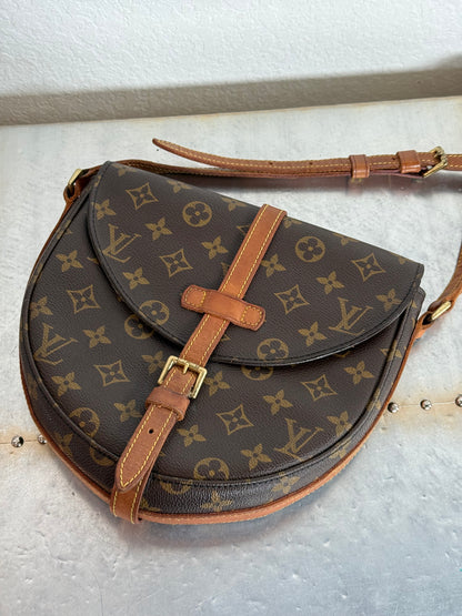 Pre-owned Authentic Louis Vuitton Chantilly MM Monogram Crossbody Bag