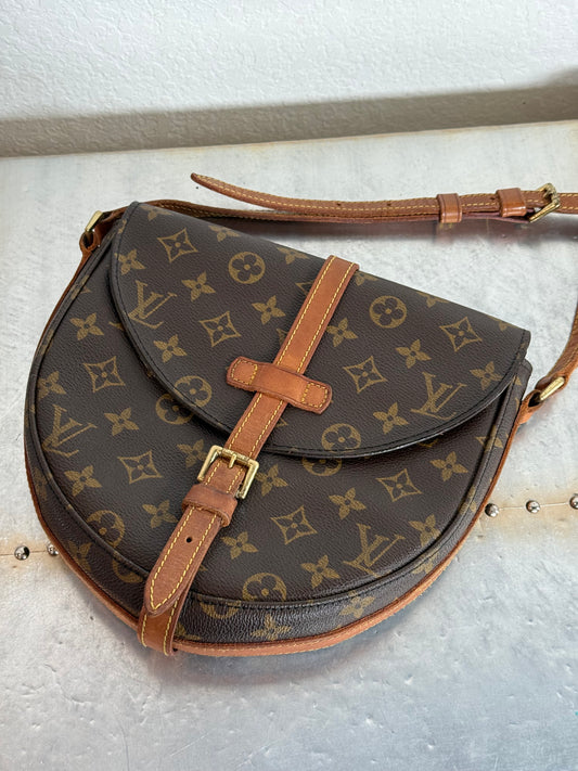 Pre-owned Authentic Louis Vuitton Chantilly MM Monogram Crossbody Bag