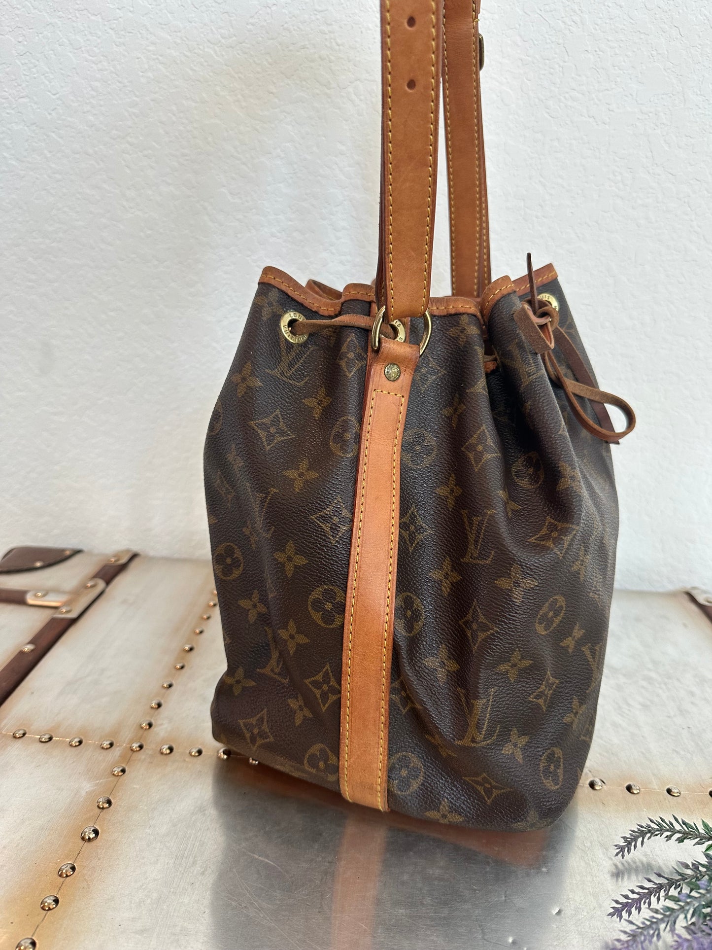 Pre-owned Authentic Louis Vuitton Petite Noe Monogram Shoulder Bag