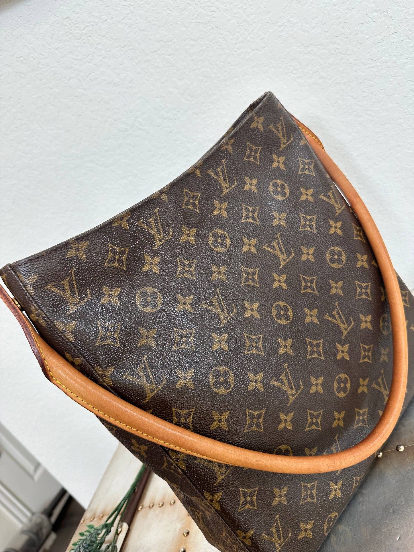 Pre-owned Authentic Louis Vuitton Looping GM Monogram Shoulder Bag