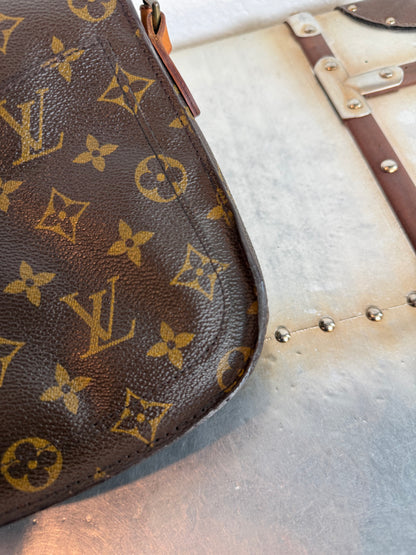 Pre-owned Authentic Louis Vuitton Saint Cloud MM Monogram Crossbody Bag