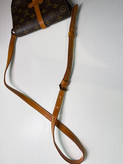 Pre-owned Authentic Louis Vuitton Chantilly PM Monogram Crossbody Bag