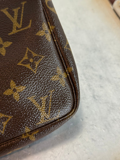 Pre-owned Authentic Louis Vuitton Pochette Accessoires Monogram Shoulder / Handbag