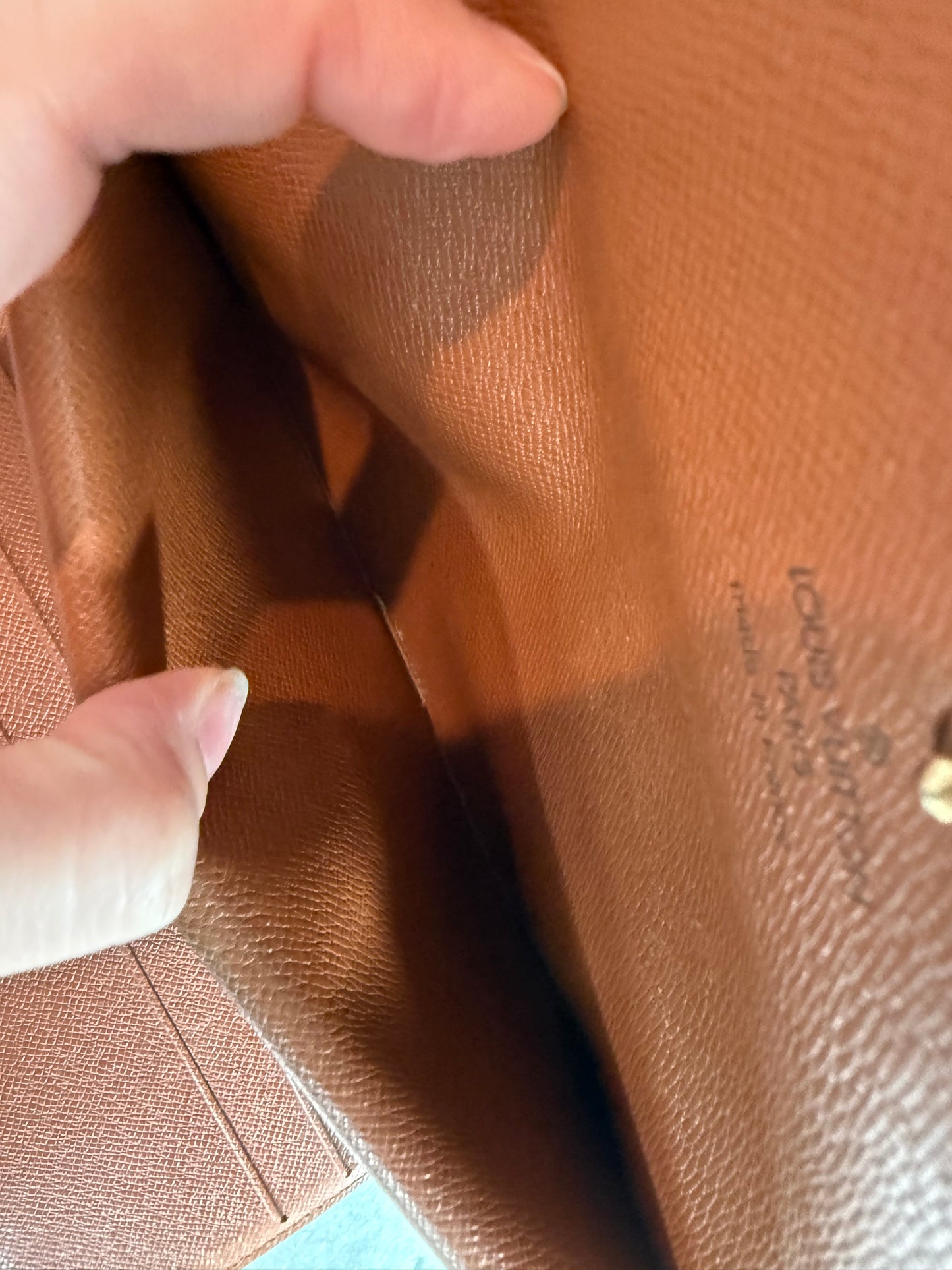 Pre-owned Authentic Louis Vuitton Portefeuille  International Monogram Wallet