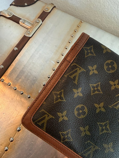 Pre-owned Authentic Louis Vuitton Monogram Dame Clutch Handbag