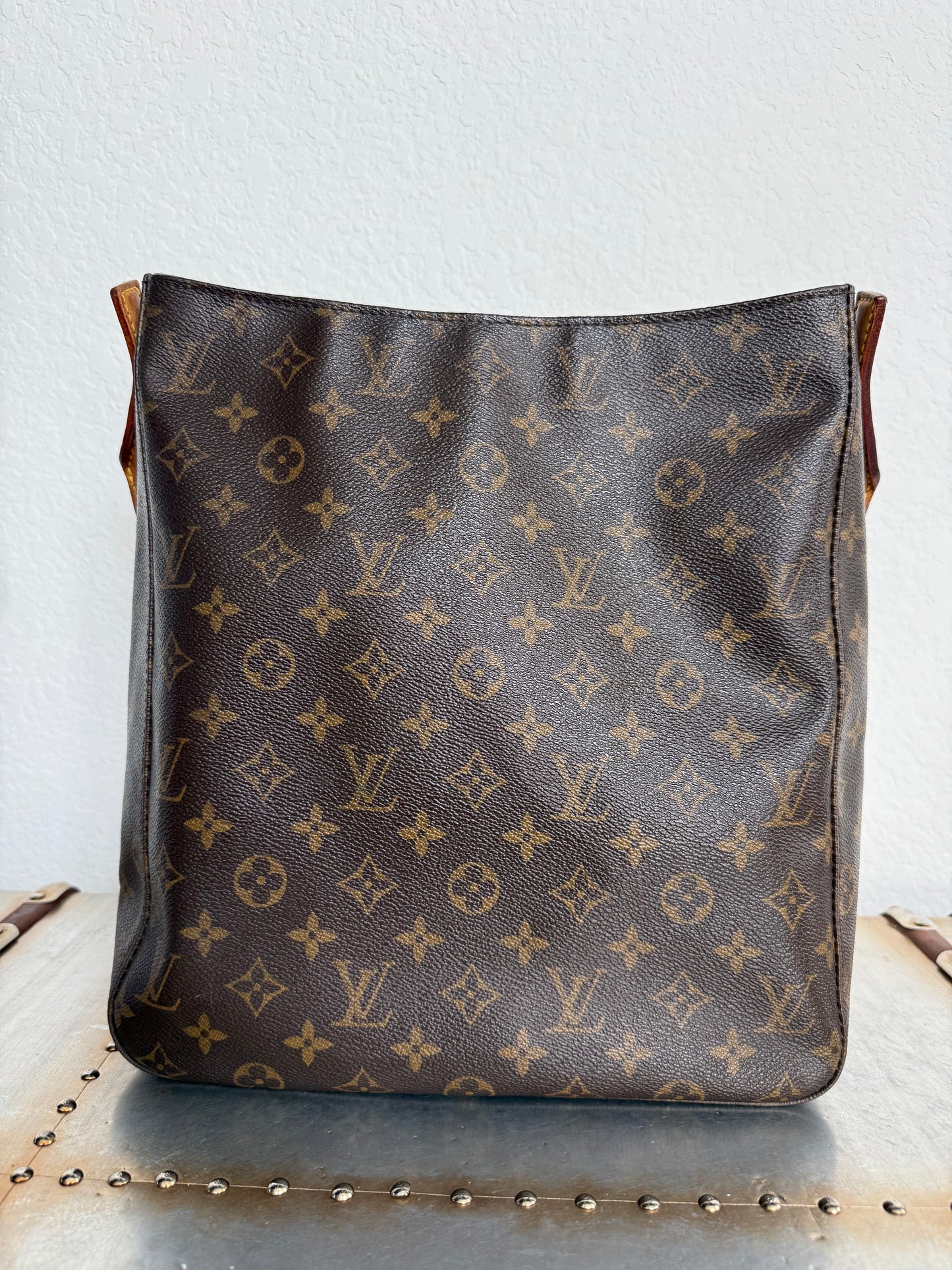 Pre-owned Authentic Louis Vuitton Looping GM Monogram Shoulder Bag