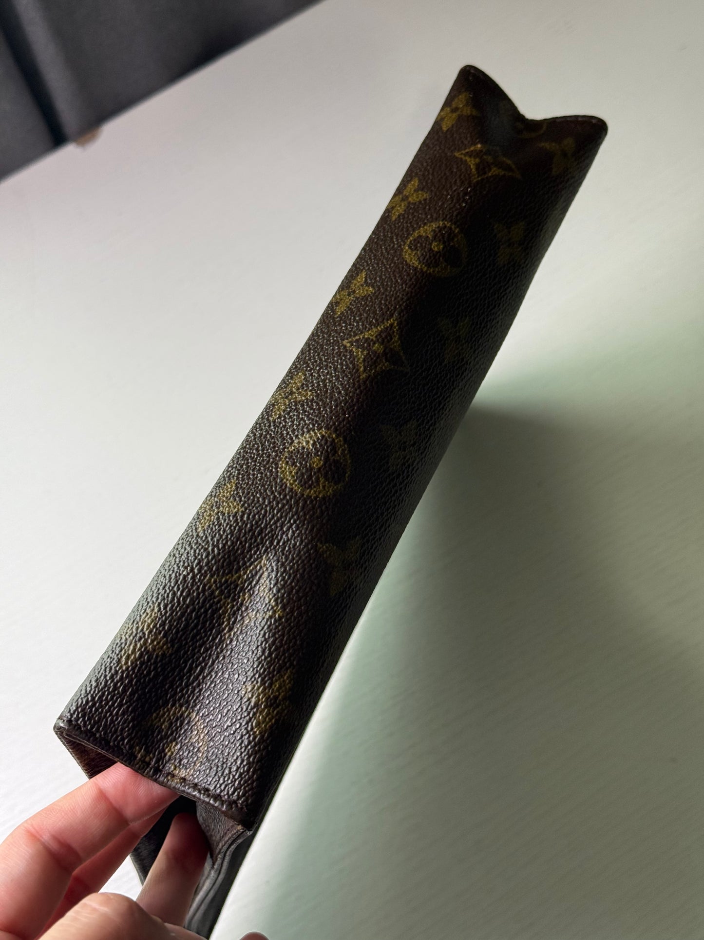 Pre-owned Authentic LOUIS VUITTON Cosmetic Pouch Poche Toilette 26 / Handbag
