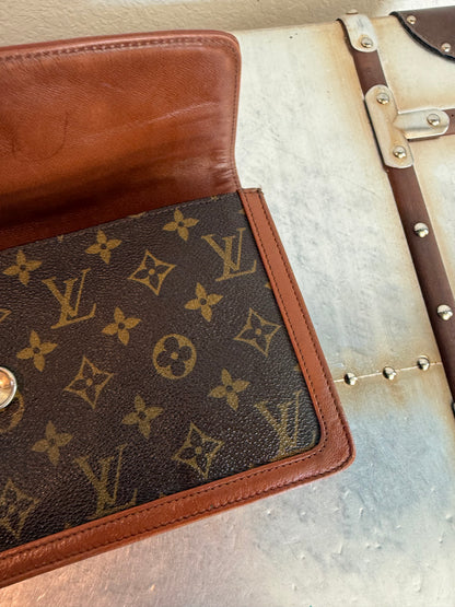 Pre-owned Authentic Louis Vuitton Monogram Dame Clutch Handbag