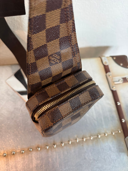 Pre-owned Authentic Louis Vuitton Damier Ebene Geronimos Body Bag