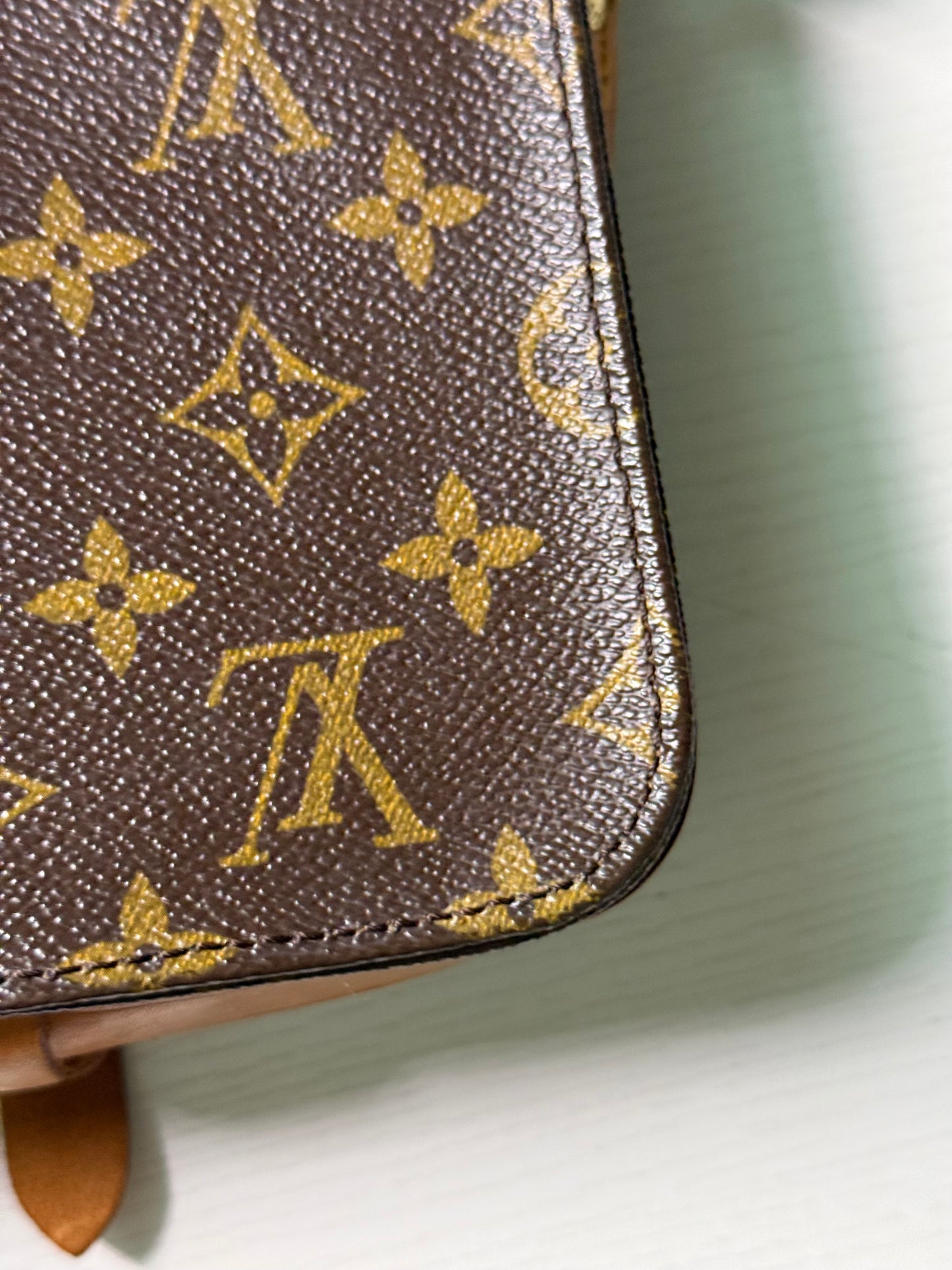 Pre-owned Louis Vuitton Cartouchiere PM Monogram Shoulder / Crossbody Bag