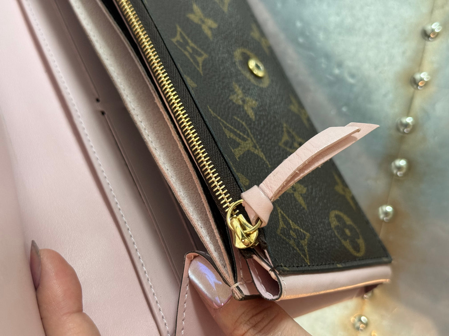 Pre-owned Authentic Louis Vuitton Flore Monogram Long Wallet