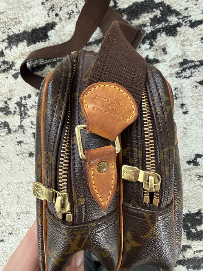 Pre-owned Authentic Louis Vuitton Reporter PM Monogram Shoulder / Crossbody Bag