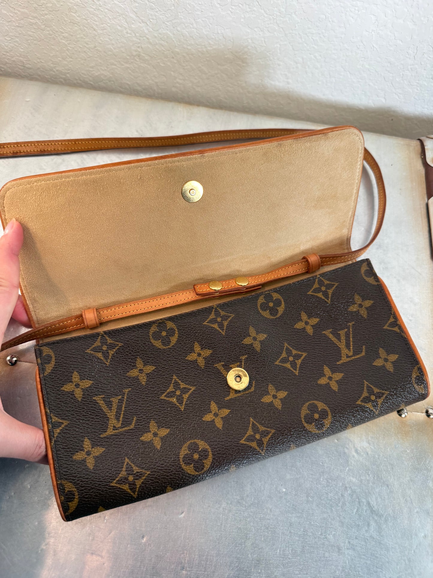 Pre-owned Authentic Louis Vuitton Pochette Twin GM Monogram Shoulder Bag
