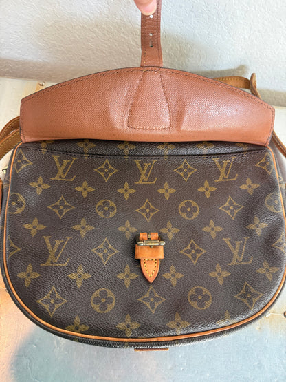 Pre-owned Authentic Louis Vuitton Jeune Fille MM Monogram Crossbody Bag