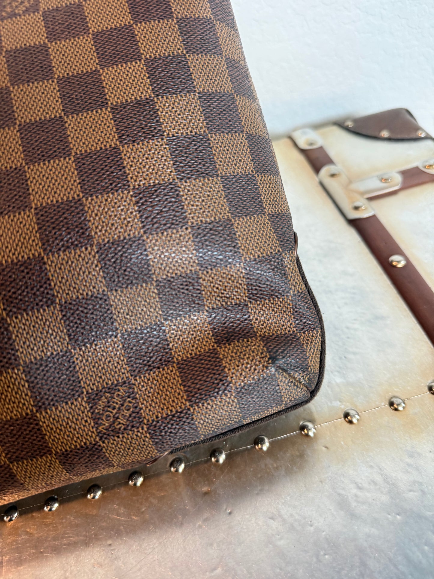 Pre-owned Authentic Brooklyn Mm Damier Ebene Crossbody Bag