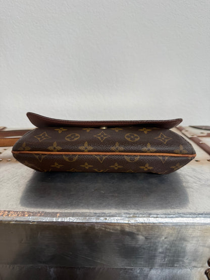 Pre-owned Authentic Louis Vuitton Musette Tango Monogram Shoulder Bag