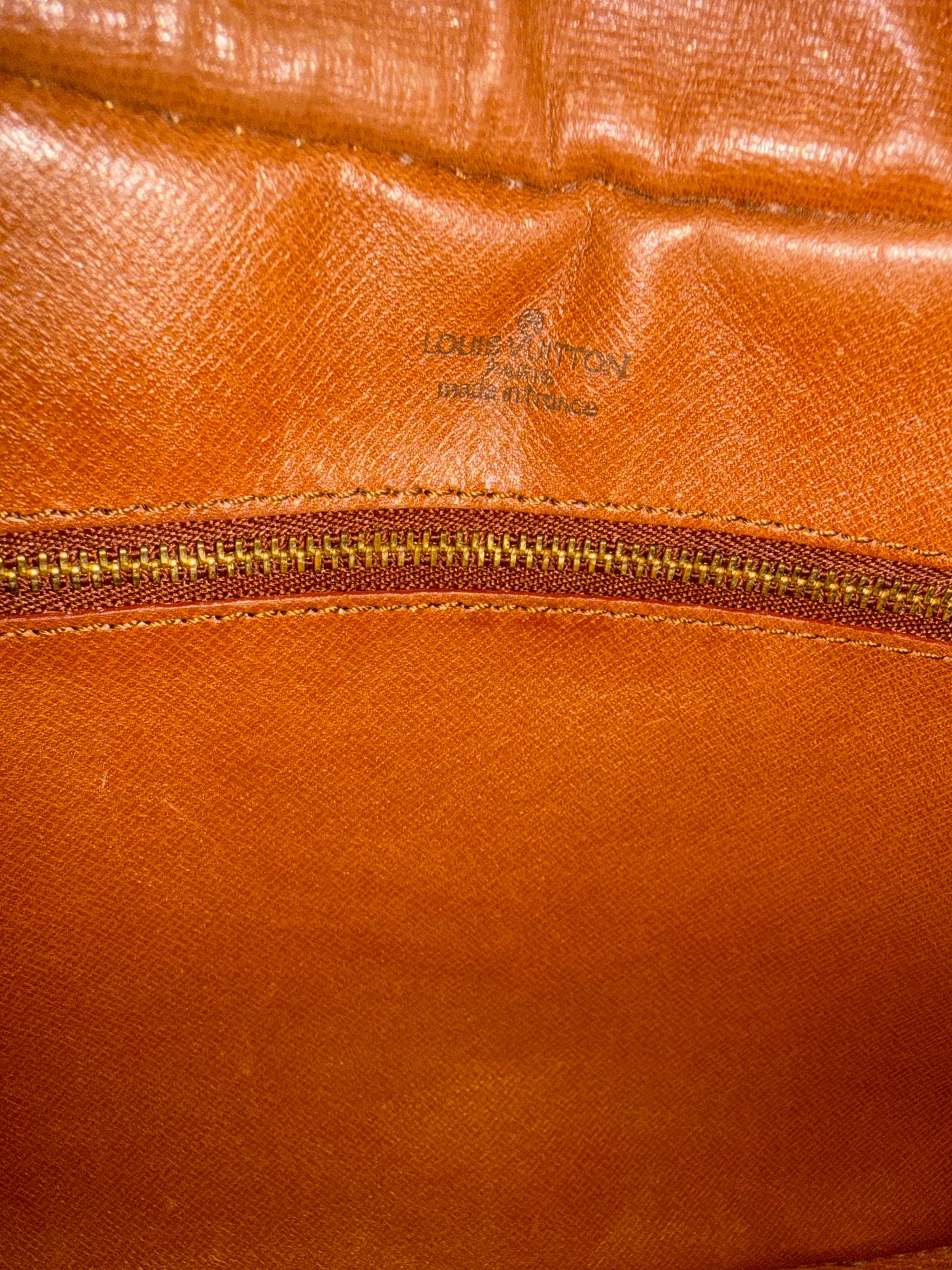 Pre-owned Authentic Louis Vuitton Boulogne 30 Monogram Shoulder Bag