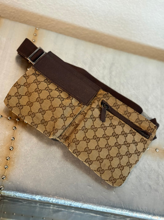 Pre-owned Authentic Gucci Vintage Double Belt GG Canvas Bag