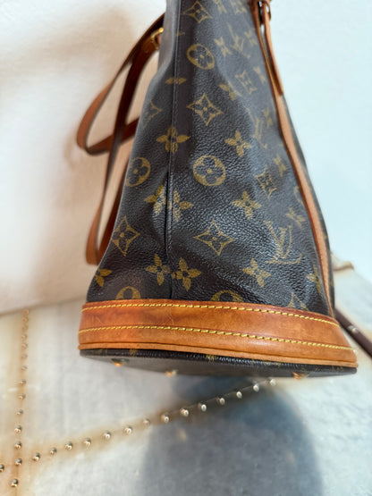 Pre-owned Authentic Louis Vuitton Bucket GM Monogram Shoulder Tote Bag
