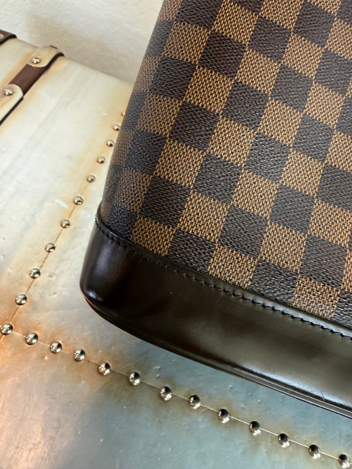 Pre-owned Authentic Louis Vuitton Alma PM Damier Ebene Handbag